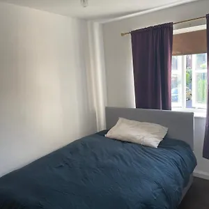 Private Guest Room Homestay Hillingdon