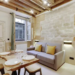 Authentic - 1br-4p - Le Marais Apartment Paris