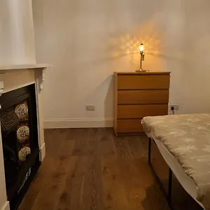 Séjour chez l'habitant 41 Crawley Road, Luton (Bedfordshire)
