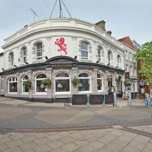 Hotel Oyo The Red Lion, Luton (Bedfordshire)